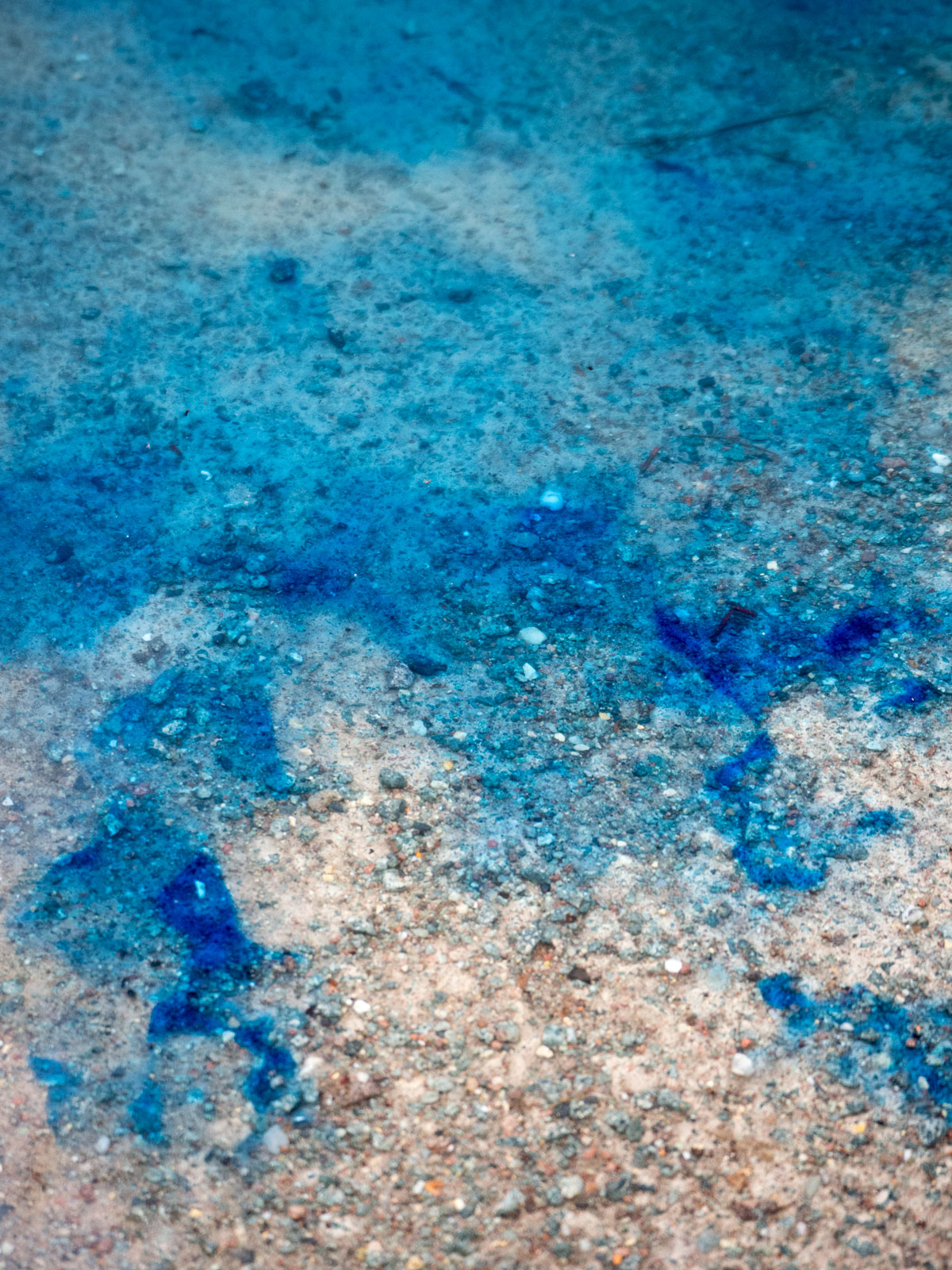 Anja Asche, Azur No1, landscape intervention, natural pigment, size variabel, 2018, blue pigment