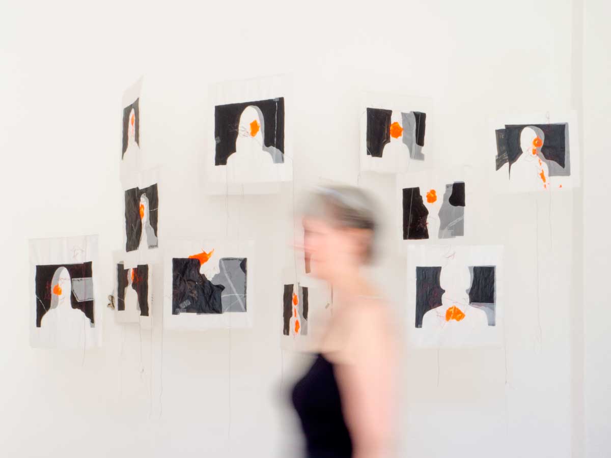 Anja Asche – 11 Uhr / 11 clock. Double-sided collage series, mixed media on transparent paper, 15 sheets. Installation view. 